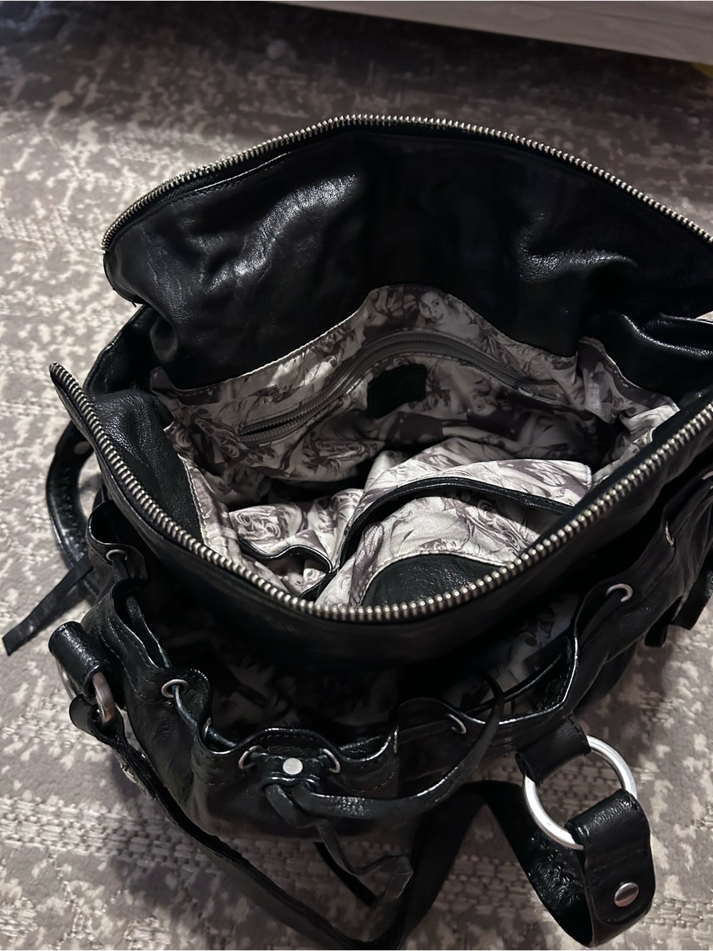 Junior Drake Black Leather Shoulder Bag